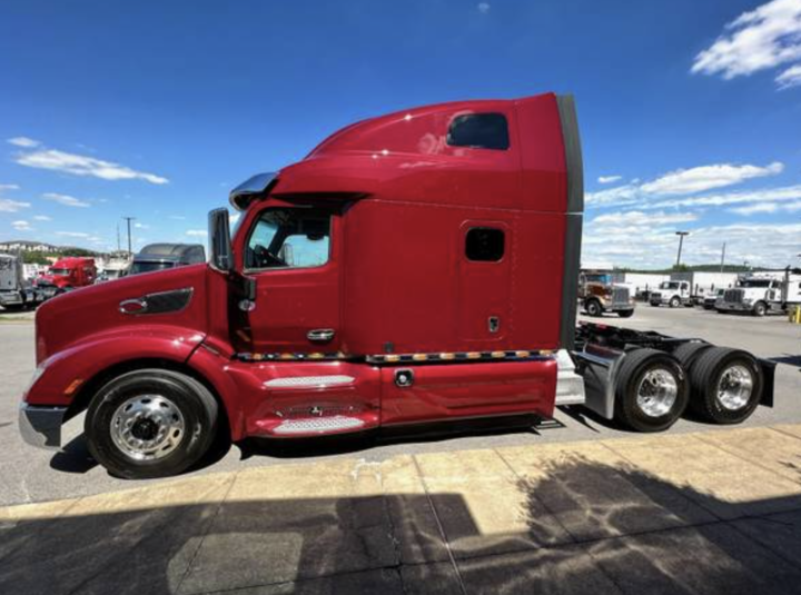 this image shows truck repair in North Little Rock, AR